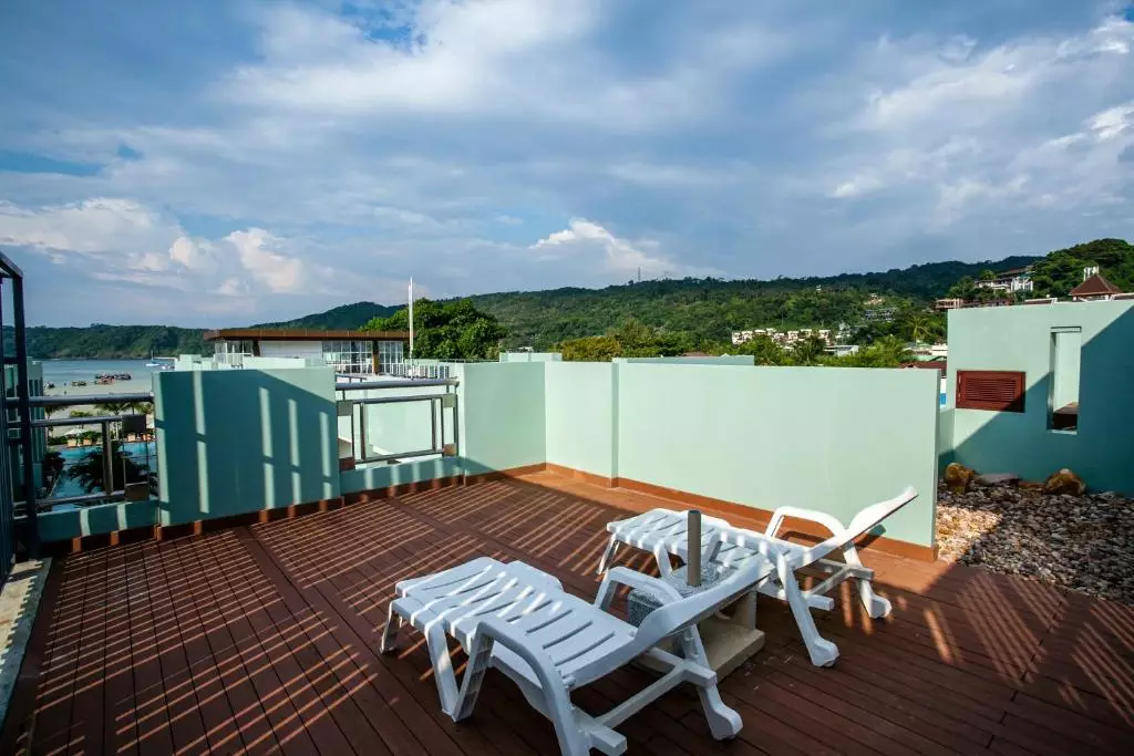 Phi Phi Harbour View Hotel